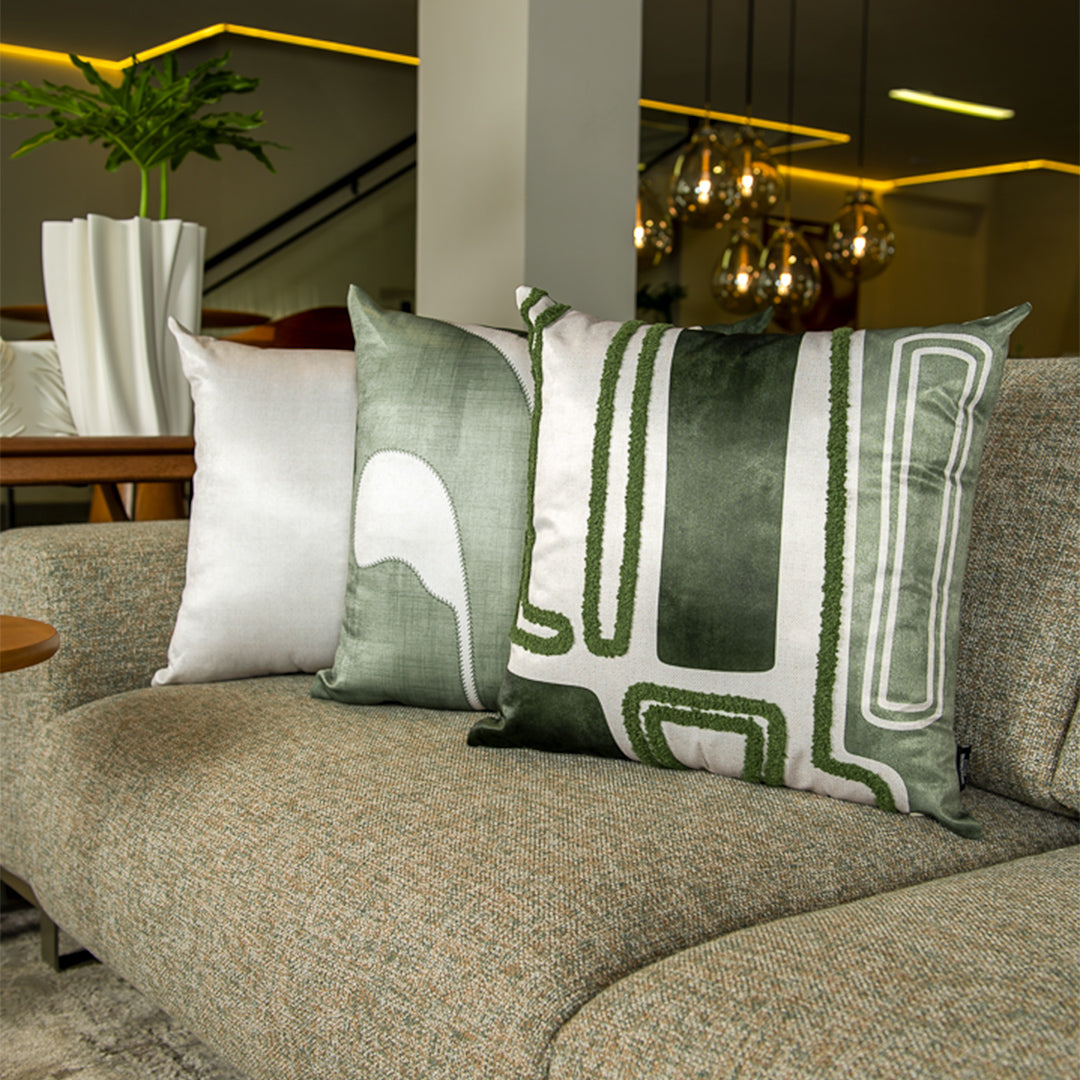 Capa Almofada Acetinada Verde Bordada com Fio Boucle Silk Home 50x50cm