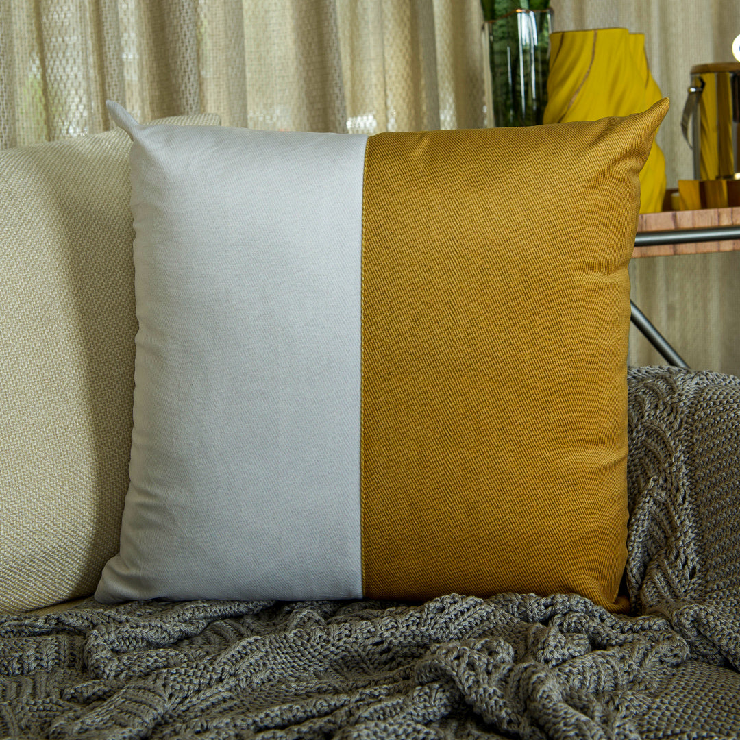 Capa Almofada Veludo Luxor Branca e Amarelo Açafrão 50x50cm