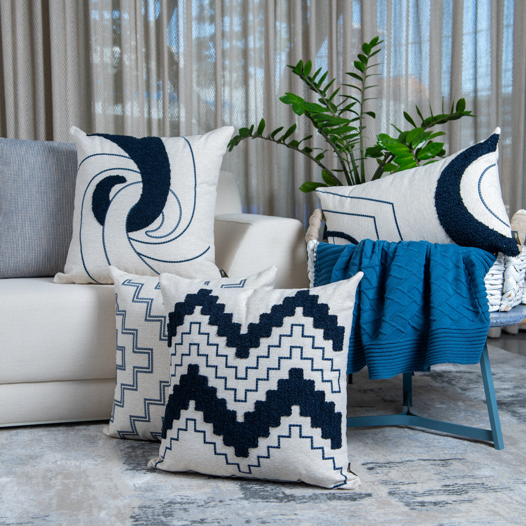 Capa Almofada cor Linho Bordada Boucle Azul 50x50cm Concept