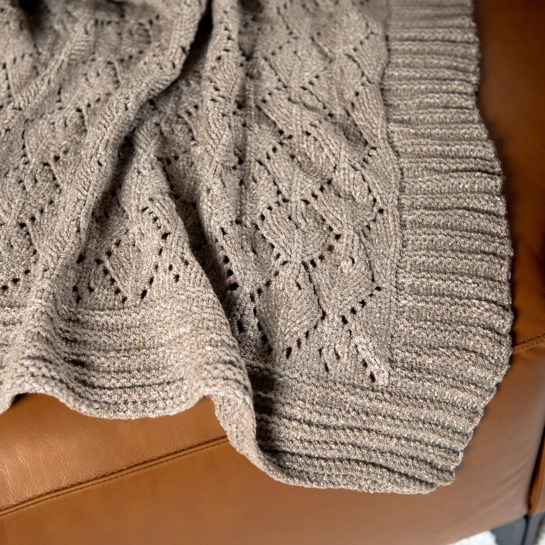 Manta Peseira de Tricot Fendi Bege 90x180 cm - Pavone