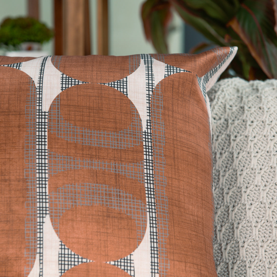 Capa Almofada Acetinada Terracota preto Silk Home 43x43cm