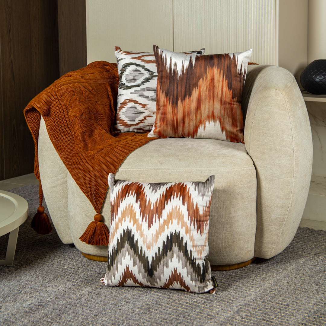 Capa Almofada Veludo Branca e Terracota Abstrata 43x43cm