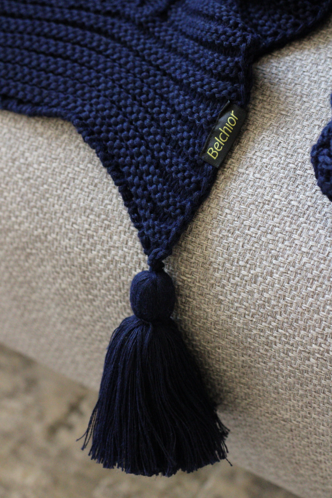 Manta Tricot Azul Marinho 90x180 cm com Tassel - Colméia