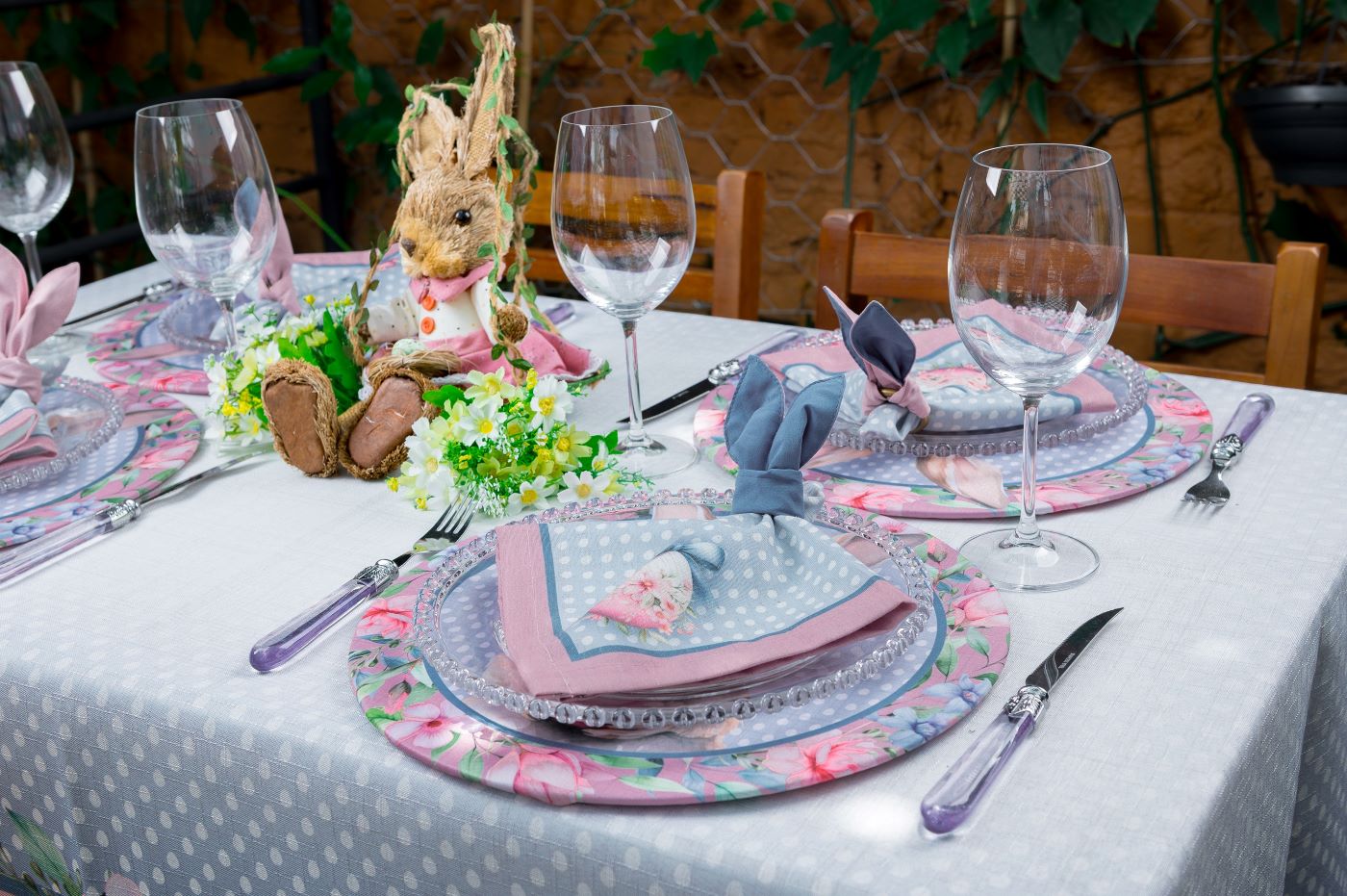 Kit 2 Guardanapos Páscoa Azul Rosa Poá Linho 40x40 + 2 Orelinhas