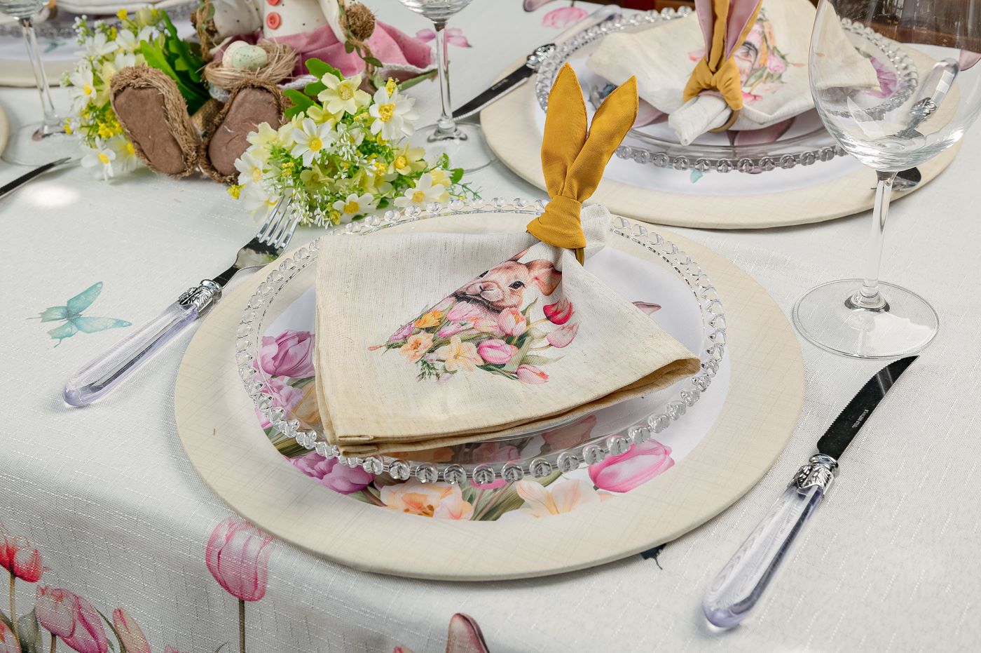 Toalha de Mesa Quadrada Páscoa Flores 4 Lugares 140x140cm