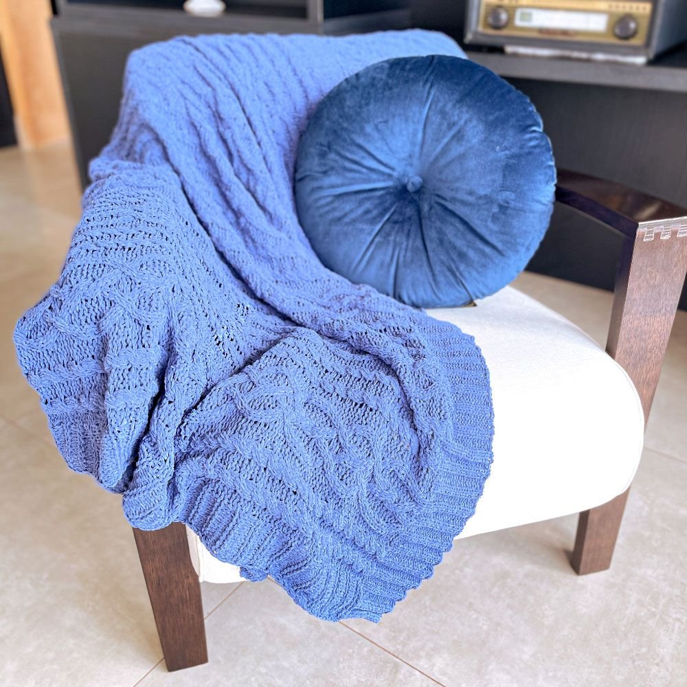 Manta Peseira de Tricot Azul Chenille 1,30x1,50m Sofá/Sala/Colchão