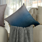 Capa Almofada Veludo Luxor Degradê Azul e Bege 50x50cm