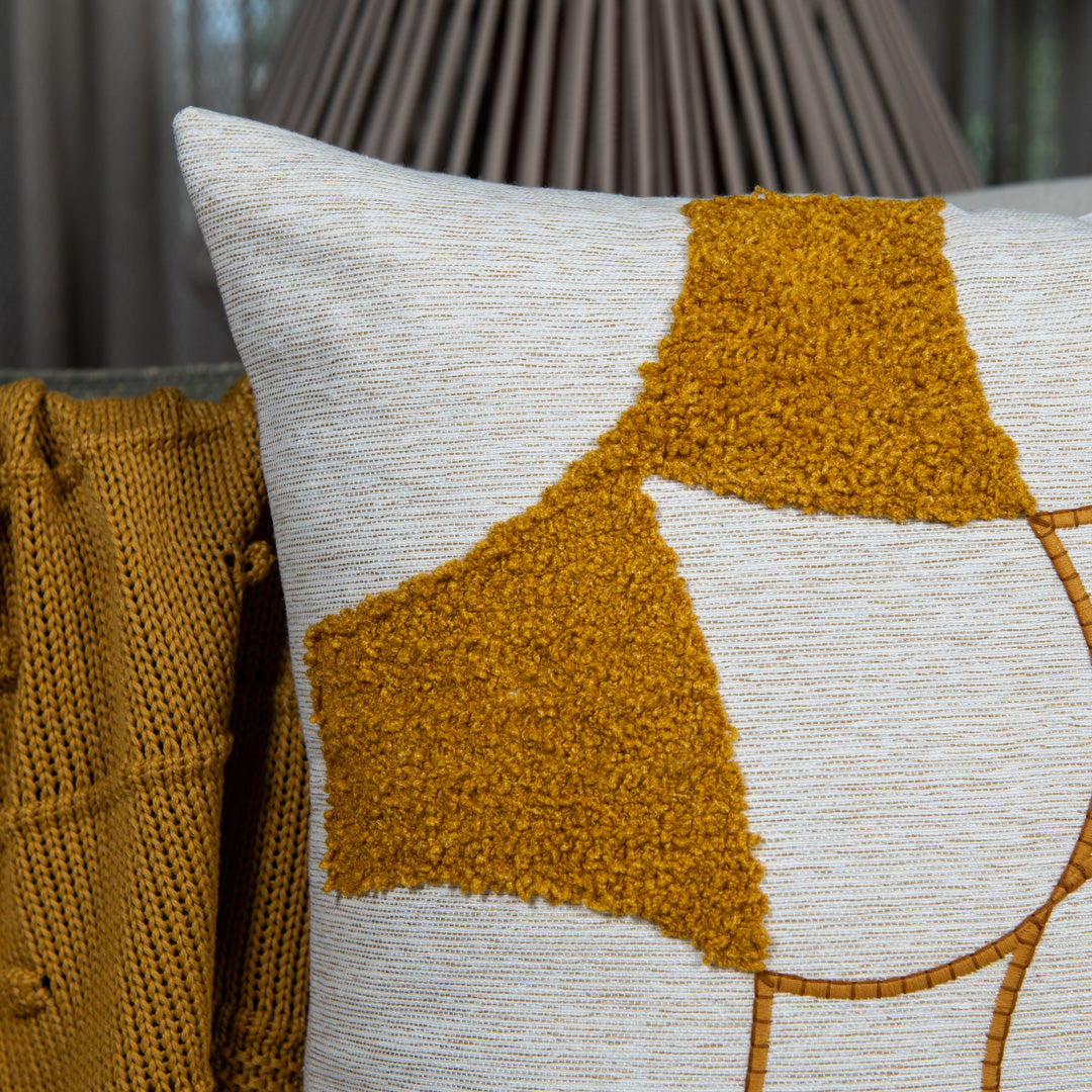 Capa Almofada cor Linho Bordada Boucle Mostarda 50x50cm Concept