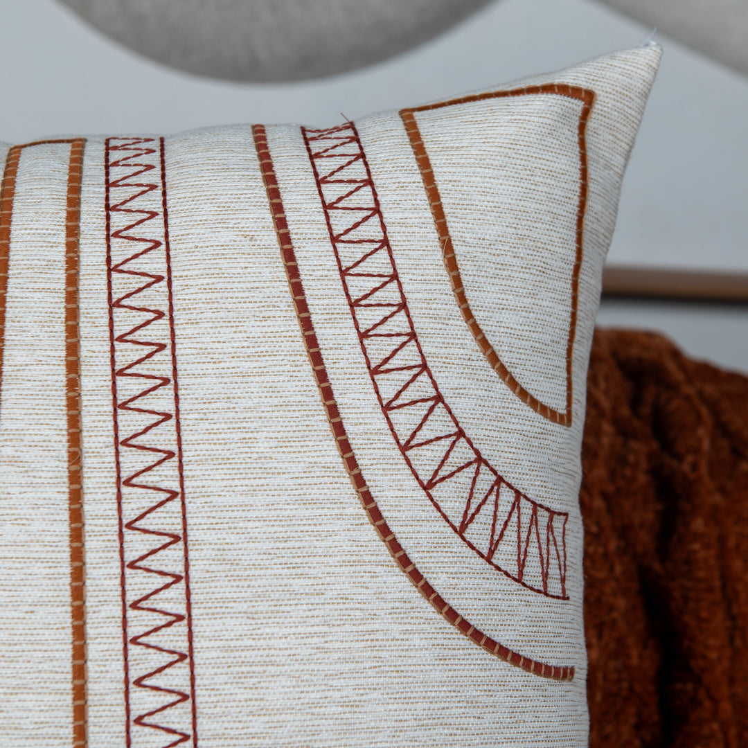 Capa Almofada cor Linho Bordada Terracota 50x50cm Concept
