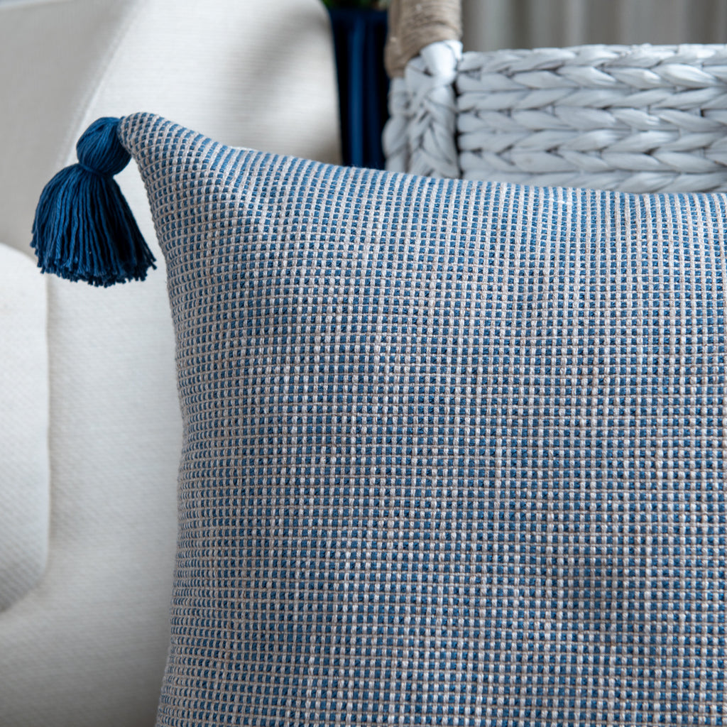 Capa Almofada Jacquard Azul c/ Tassel 50x50cm Concept
