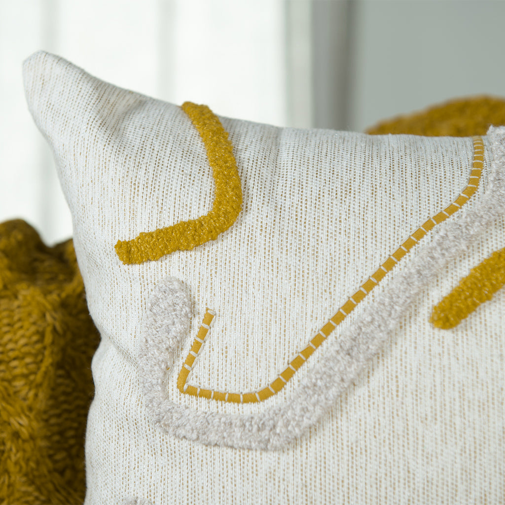 Capa Almofada cor Linho Bordado com Fio Boucle Amarelo 35x55cm Concept