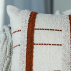 Capa Almofada cor Linho Bordado com Fio Boucle Terracota 35x55cm Concept