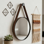 Espelho Redondo 60cm Decorativo com Alça em Couro Ecológico + Pendurador Incluso Moderno Parede