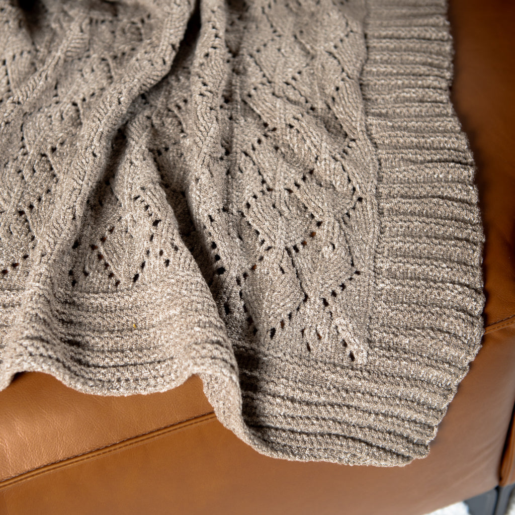 Manta Tricot Fendi Bege 90x180 cm - Pavone