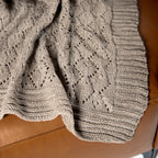Manta Tricot Fendi Bege 90x180 cm - Pavone