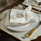 Lugar Americano Bordado Palha 44x38 - Concept Deméter Impermeável