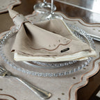 Lugar Americano Bordado Taupe 44x38 - Concept Naia Poá Impermeável