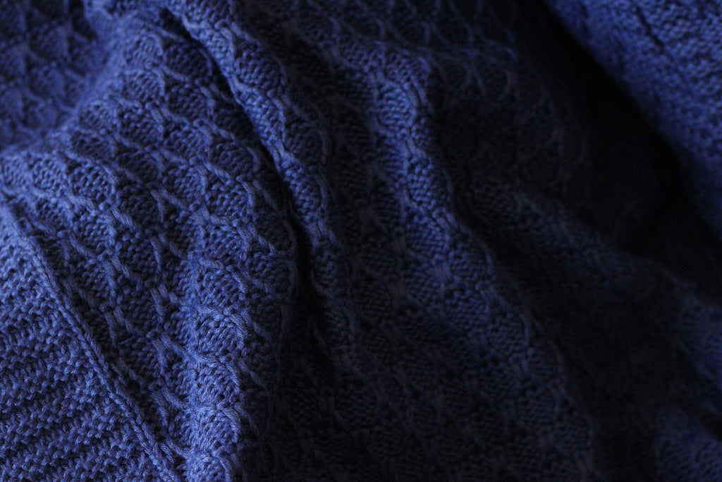 Manta Tricot Azul jeans  90x180 cm com Tassel - Colméia