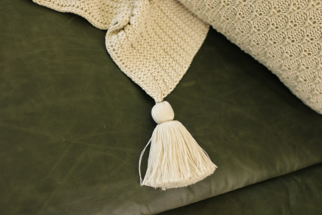 Manta Tricot Natural 90x180 cm com Tassel - Colméia