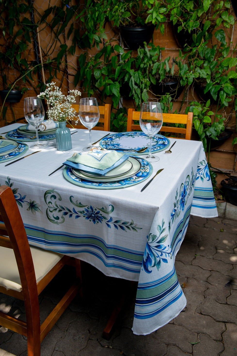 Toalha de Mesa Retangular Floral Azul 8 Lugares 140x270
