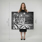 Quadro Tigre Preto e Branco com e sem Vidro Moldura Preta - Grande 100x80cm